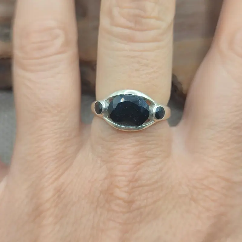 Anello in argento 925 con pietra - BHADRACHALAM