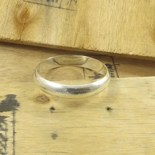 BRACCIALE in argento 925 a fascia bombata II