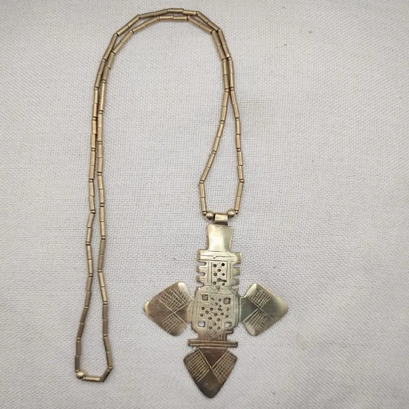 Collana etnica in ottone con ciondolo - KARIMA
